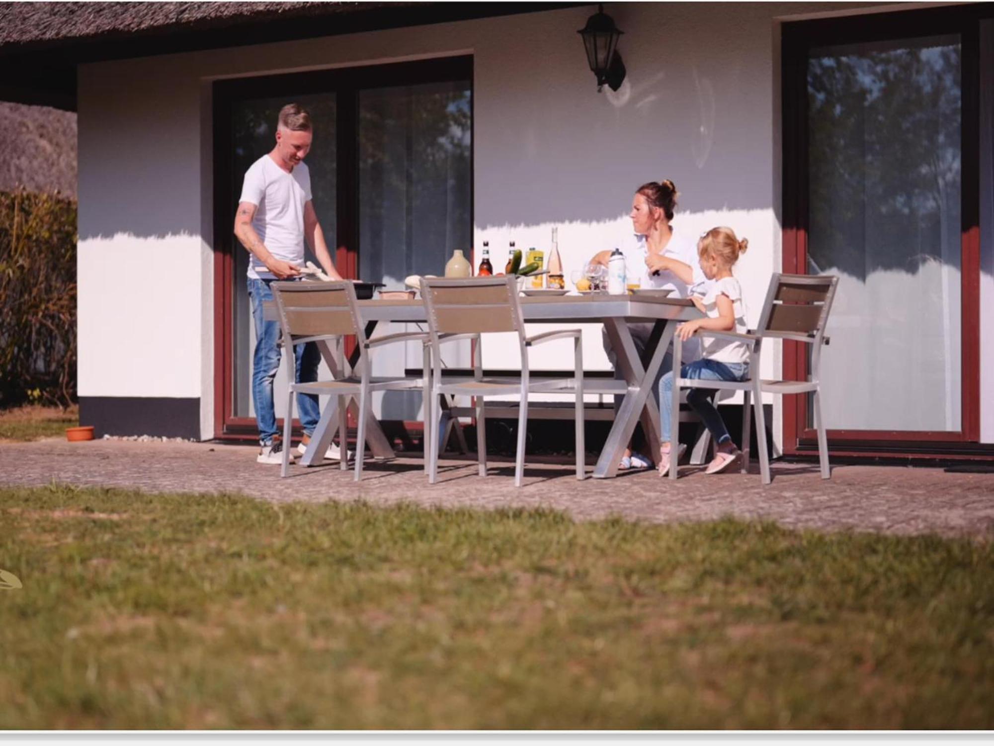 Holiday Resort Van Der Valk, Linstow Dobbin-Linstow Екстериор снимка
